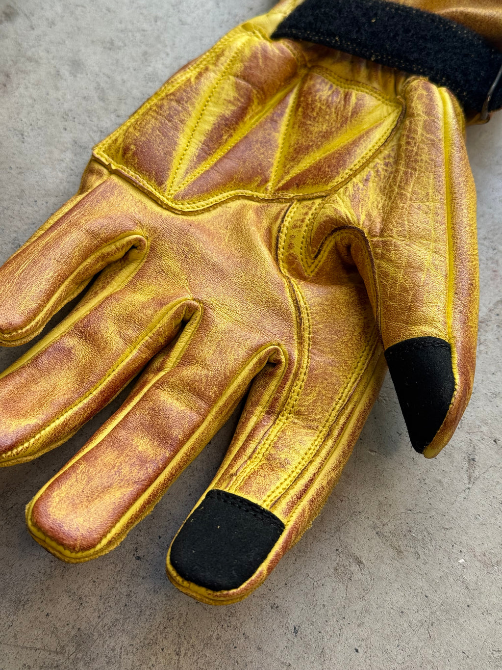 Live Free / Vida Moto "Bike Life" Leather Gloves