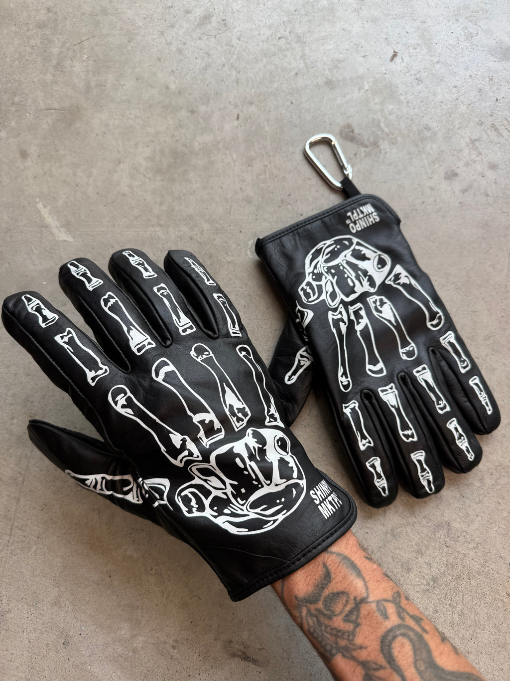 'Rough Rider' Black Leather Gloves