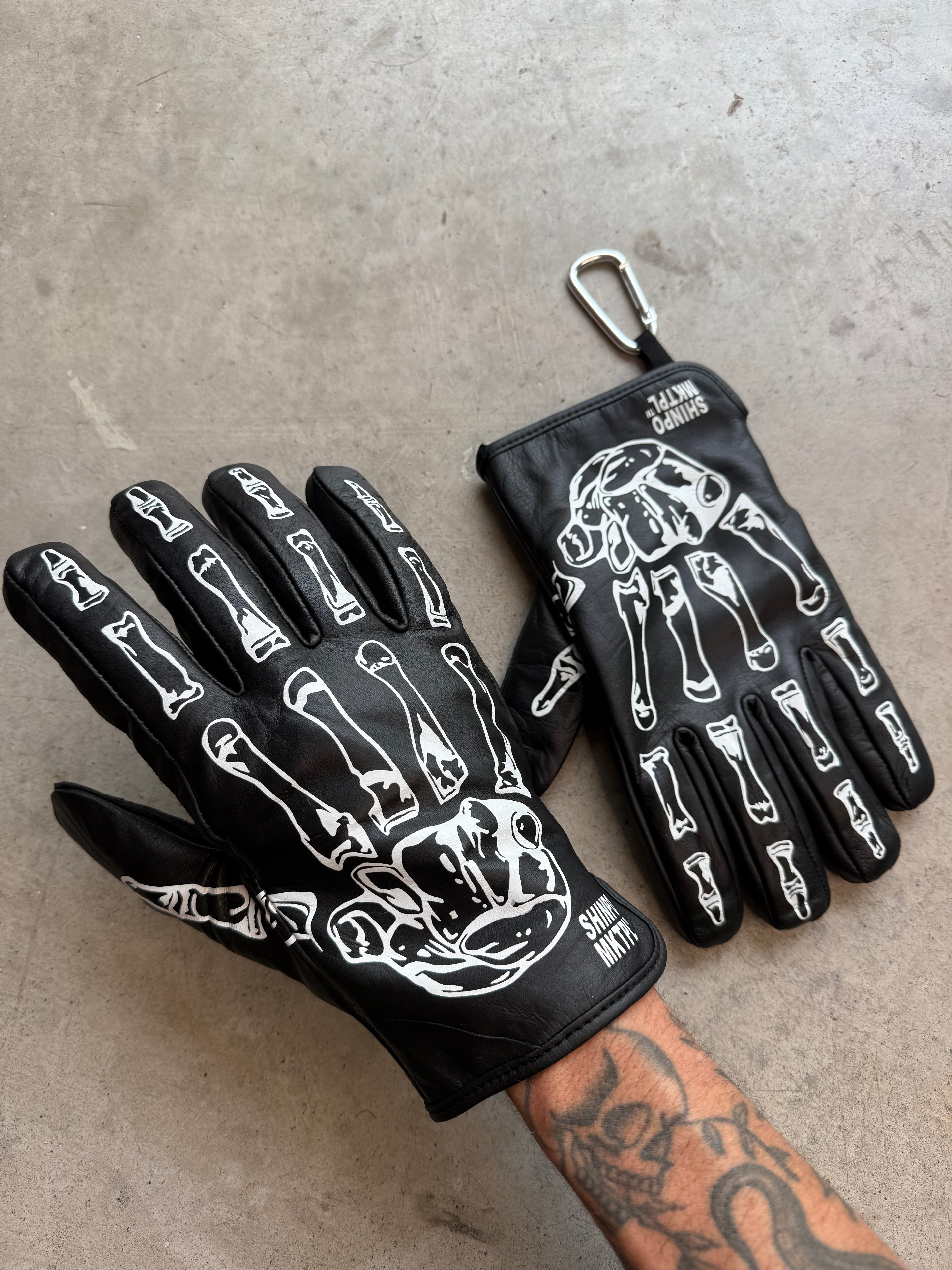 'Rough Rider' Black Leather Gloves