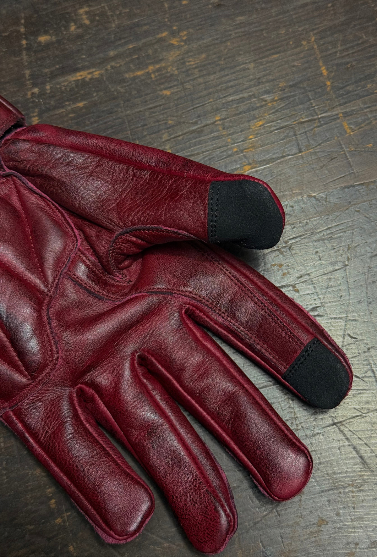 'Dragon Rider' Red Leather Gloves